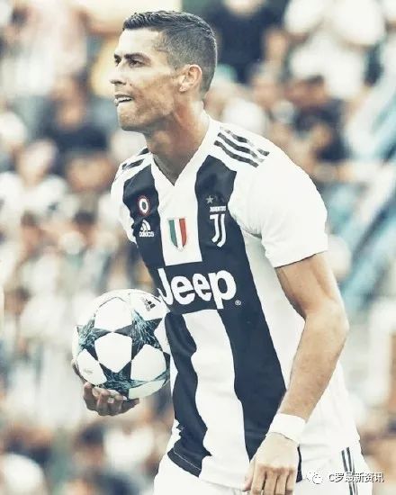 2-1逆转！超级后卫踢疯了，梅开二度导演逆袭，巴萨狂揽4连胜（巴萨2-1翻盘！铁卫双响主导逆袭，豪取四连胜）