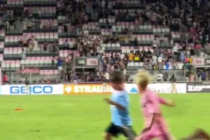 东体：阿苏埃最快16日返回上海，陈晋一最早19日归队（据东体报道，阿苏埃有望16日回沪，陈晋一最早19日归队）