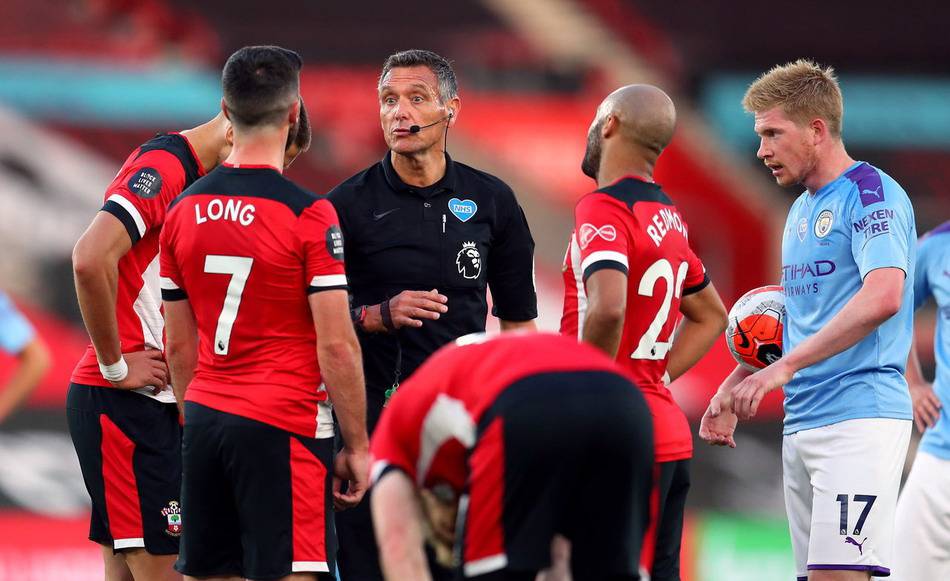 荷甲前瞻：埃因霍温欧战创佳绩，福伦丹客场表现欠佳（荷甲前瞻：埃因霍温欧战强势，福伦丹客场疲软）