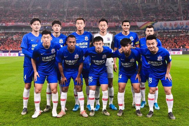 姆巴佩搅局死亡组！世界杯抽签出炉！阿根廷葡萄牙上签,美国好签（世界杯抽签揭晓：姆巴佩搅动“死亡之组”，阿根廷葡萄牙喜获上签，美国签运不俗）