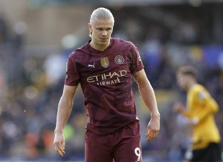 麦克拉伦：希望带牙买加晋级世界杯，这是我离开曼联的原因（麦克拉伦：为带领牙买加冲击世界杯，我选择离开曼联）