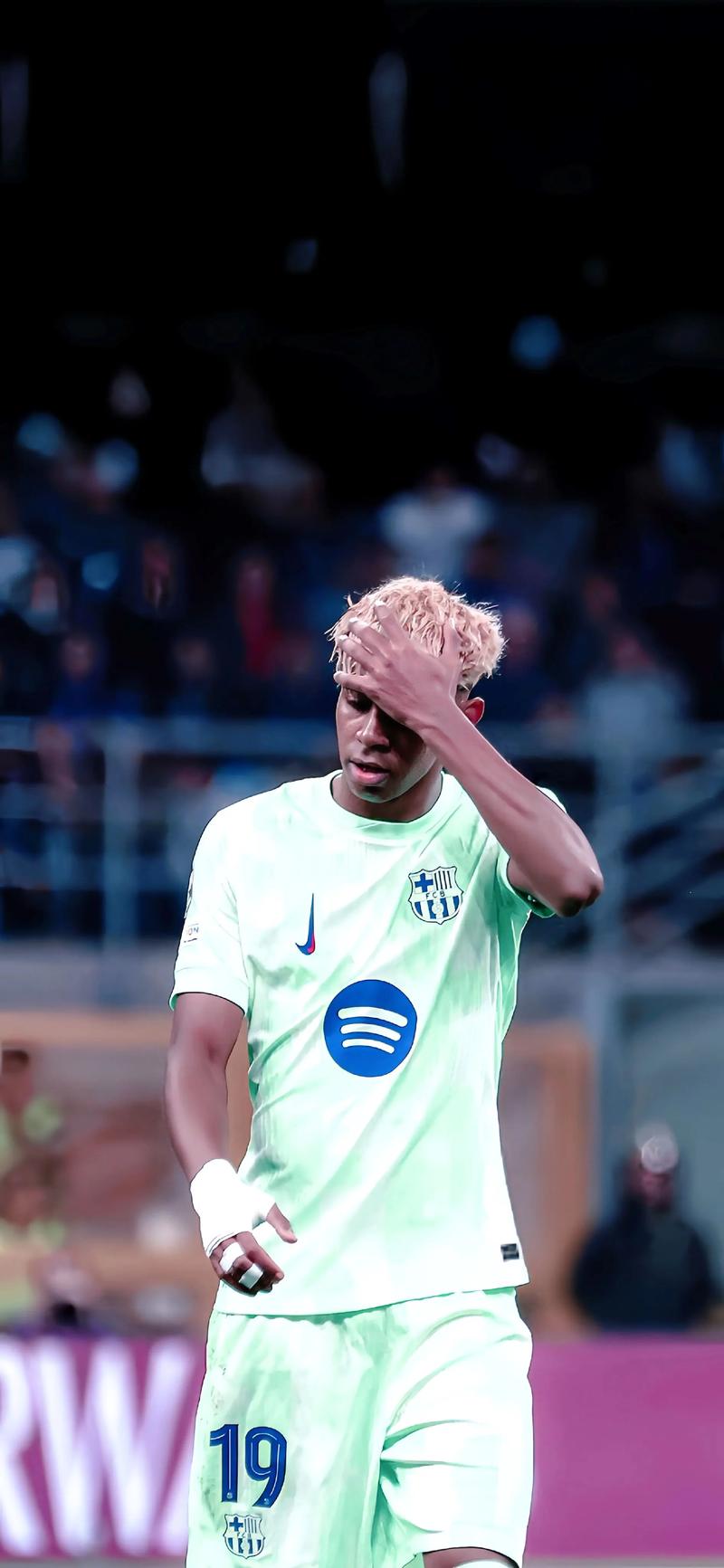 姆巴佩：在皇马不赢球就会被指责，我们想赢得今年所有冠军（姆巴佩：在皇马不胜必遭批评，我们志在包揽今年全部冠军）