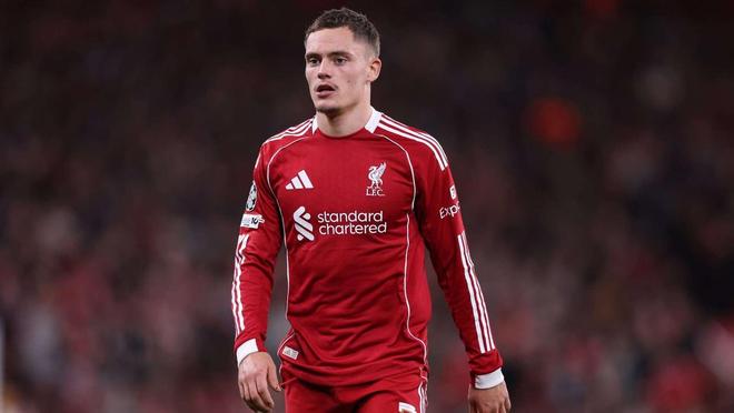 记者：今年是浙江队的过渡赛季，明年球队将重新组建（记者：浙江队本赛季处于过渡期，明年将完成重建）