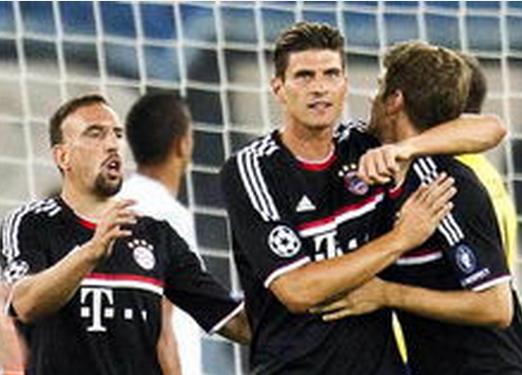 日职联半场：两队破门乏术，东京绿茵0-0福冈黄蜂