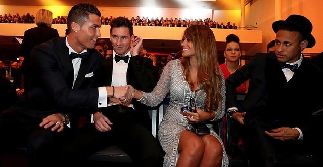 阿足协主席：我们在与斯卡洛尼的代表谈判，想续约到2030年（阿根廷足协主席：正与斯卡洛尼团队洽谈，目标续约至2030年）