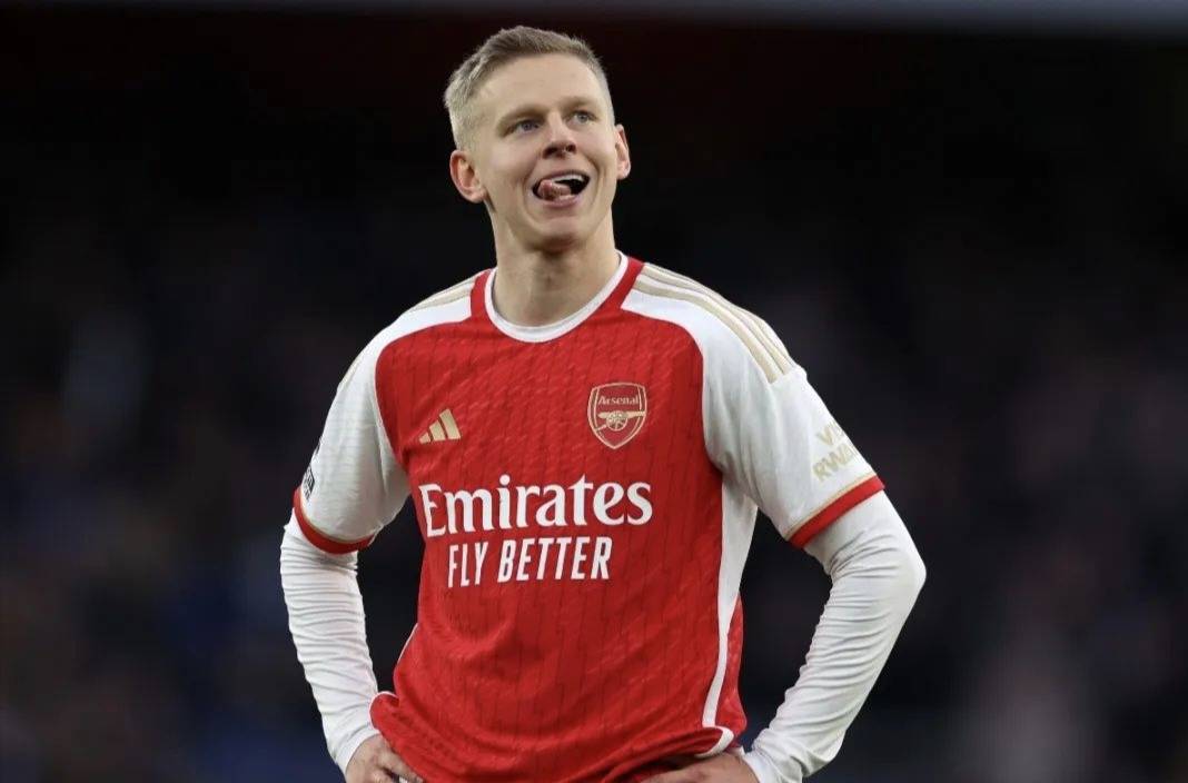 阿贾克斯官方：将彻查燃放烟花的肇事者，并采取适当措施（阿贾克斯官方：将严查违规燃放烟花者并采取后续措施）