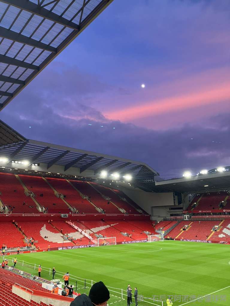 TA：巴萨出售内马尔所挣的钱本可用来改善财务，却被挥霍一空（TA：巴萨卖内马尔所得本可改善财务，最终却被挥霍殆尽）